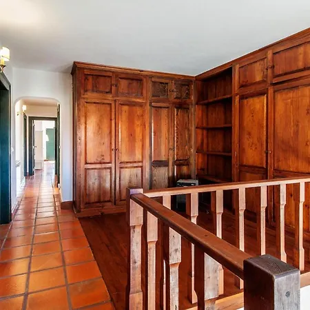 Villa Quinta Do Chaparro Sleeps 8 Pool Wifi *