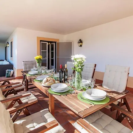 Villa Quinta Do Chaparro Sleeps 8 Pool Wifi